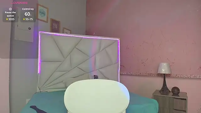 Snapshot of ariadna_dawson7 chatting on January 2025 06:36:02 PM ariadna dawson7 online show from January 2025 06:36:02 PM