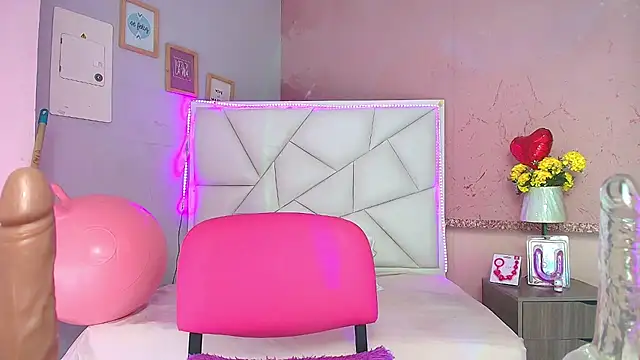 Snapshot of ariadna_dawson7 chatting on March 2025 06:03:02 PM ariadna dawson7 online show from March 2025 06:03:02 PM