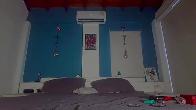 ariana-white- online show from October 2025 11:30:01 AM