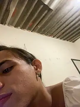 AlexaWarner online show from December 2025 04:15:01 PM