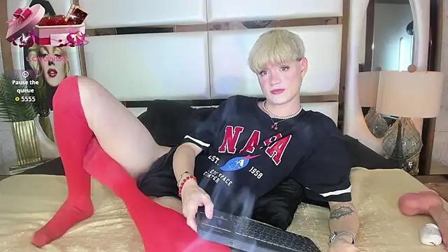 Snapshot of VladHellsing4 chatting on January 2026 02:41:02 PM VladHellsing4 online show from January 2026 02:41:02 PM