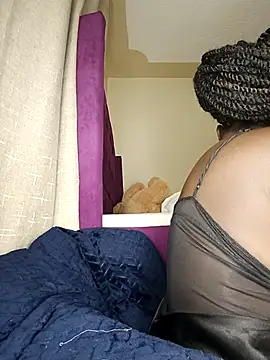 Golden diver online show from April 2026 06:10:01 PM