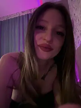 Snapshot of Kimsweet7 chatting on February 2025 08:09:02 PM Kimsweet7 online show from February 2025 08:09:02 PM