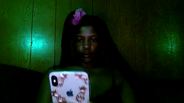 CaramelGoddessxoxo online show from April 2026 07:27:01 PM