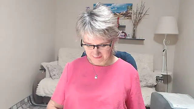 FleurMays online show from November 2025 03:45:02 AM