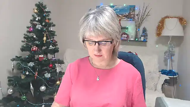 FleurMays online show from December 2025 05:56:01 AM