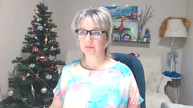 FleurMays online show from December 2025 05:24:02 AM