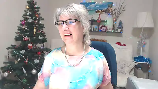 FleurMays online show from December 2025 05:36:02 AM