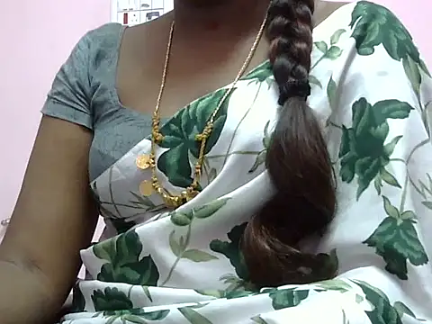 Snapshot of Hot_akshara chatting on November 2025 01:33:02 PM Hot akshara online show from November 2025 01:33:02 PM