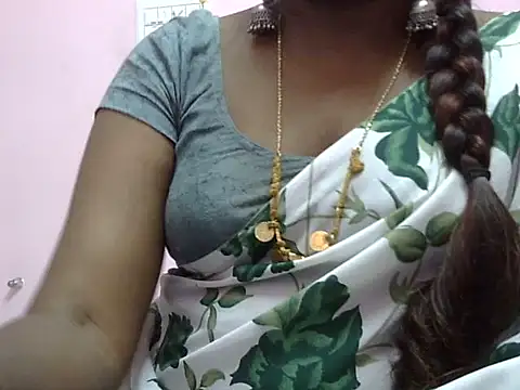 Snapshot of Hot_akshara chatting on December 2025 02:32:02 PM Hot akshara online show from December 2025 02:32:02 PM