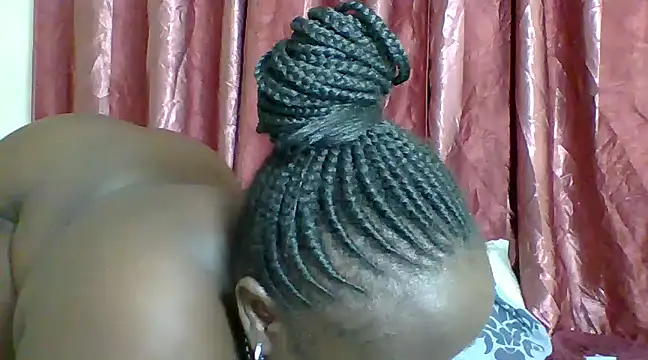 Hotwife8 online show from December 2024 08:50:01 PM