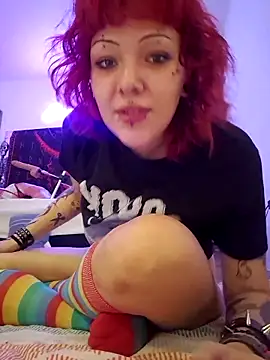 Snapshot of Sarah-Stoner chatting on May 2026 06:20:01 PM Sarah-Stoner online show from May 2026 06:20:01 PM