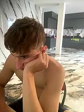 oliver Lz online show from November 2025 07:54:01 PM