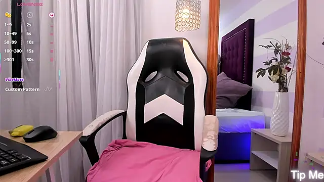 kaylin jann online show from March 2025 10:42:01 PM