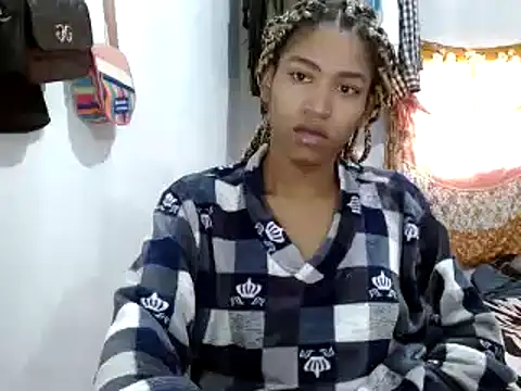 miriam775 online show from January 2025 01:11:01 PM