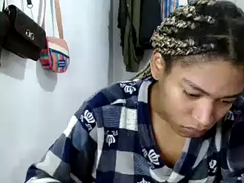 miriam775 online show from February 2025 01:02:01 PM