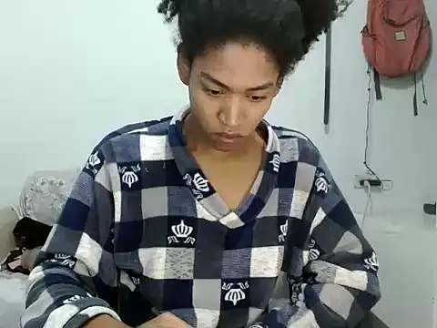 miriam775 online show from September 2025 10:52:01 AM