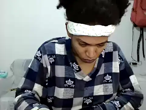 miriam775 online show from October 2025 11:00:02 AM