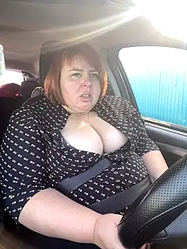 Snapshot of Tania-myr87_ZD chatting on October 2025 03:34:02 AM Tania-myr87 ZD online show from October 2025 03:34:02 AM