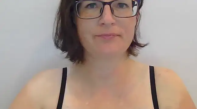 CrimsonMistress online show from January 2025 12:17:01 AM