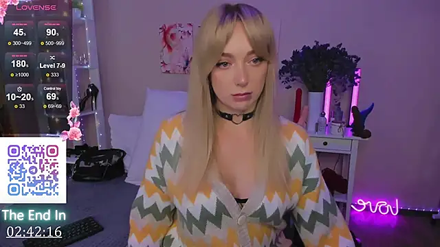 Snapshot of MissLisaX chatting on December 2025 10:31:01 AM MissLisaX online show from December 2025 10:31:01 AM