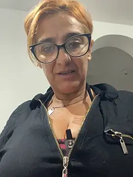 anastasia and jordan online show from March 2026 07:01:01 AM