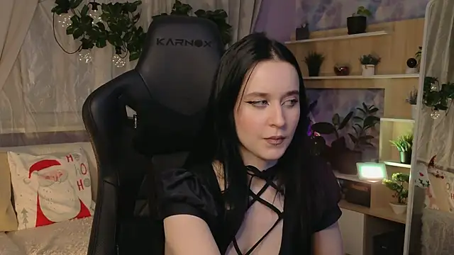 KiraLiLime online show from February 2025 09:54:01 PM