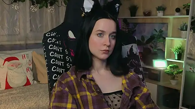 KiraLiLime online show from March 2025 10:05:01 PM