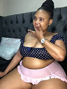 Snapshot of Anaelle24 chatting on June 2026 03:49:01 AM Anaelle24 online show from June 2026 03:49:01 AM
