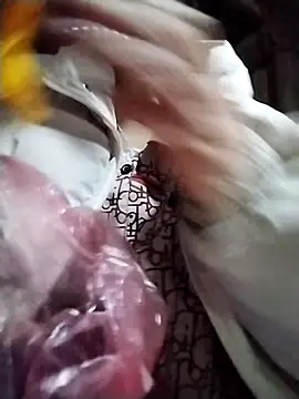 lytamye online show from February 2025 01:30:02 AM