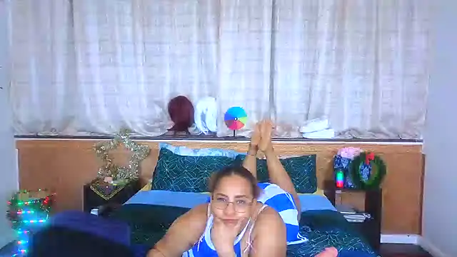 CleopatraYourRoyalAffair online show from December 2024 07:14:01 PM