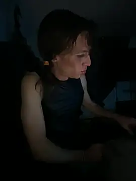 kikiwonderbar online show from February 2026 06:09:01 AM