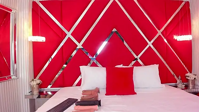 SusanCouper online show from March 2026 10:40:01 PM