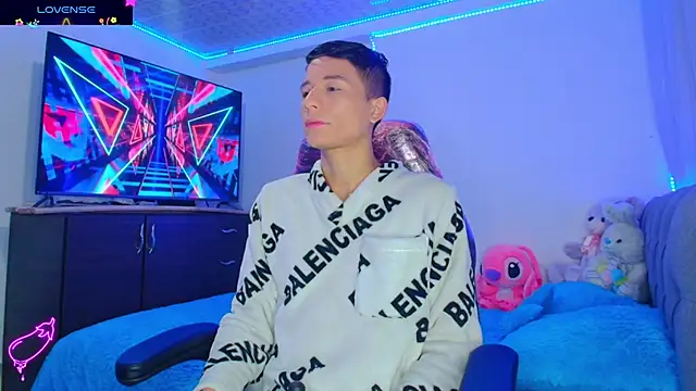 Snapshot of bryamer_19 chatting on January 2025 01:10:01 AM bryamer 19 online show from January 2025 01:10:01 AM