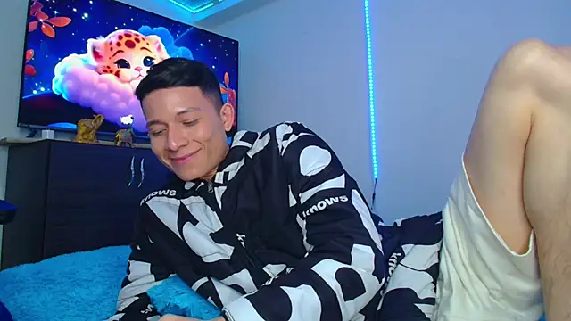 Snapshot of bryamer_19 chatting on January 2025 08:04:02 AM bryamer 19 online show from January 2025 08:04:02 AM