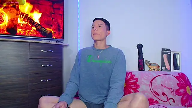 Snapshot of bryamer_19 chatting on January 2025 01:08:01 AM bryamer 19 online show from January 2025 01:08:01 AM