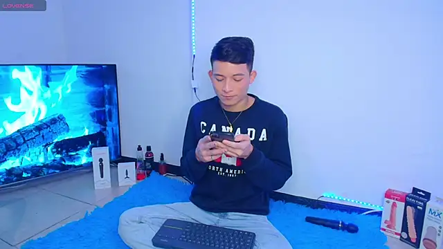 Snapshot of bryamer_19 chatting on January 2025 01:01:01 AM bryamer 19 online show from January 2025 01:01:01 AM