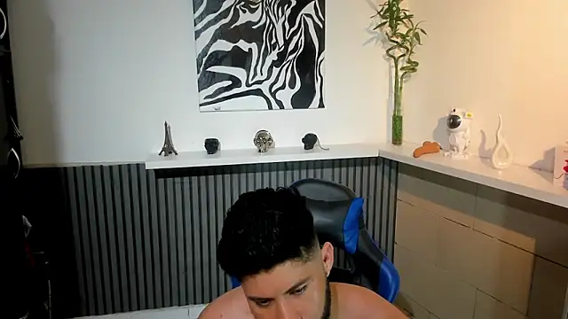 Daemon21 online show from October 2025 05:35:01 PM