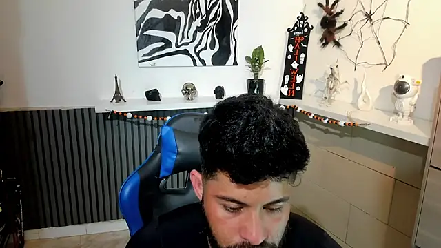 Daemon21 online show from October 2025 10:21:02 PM