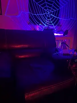 Snapshot of karrmmaa chatting on September 2025 08:59:02 AM karrmmaa online show from September 2025 08:59:02 AM