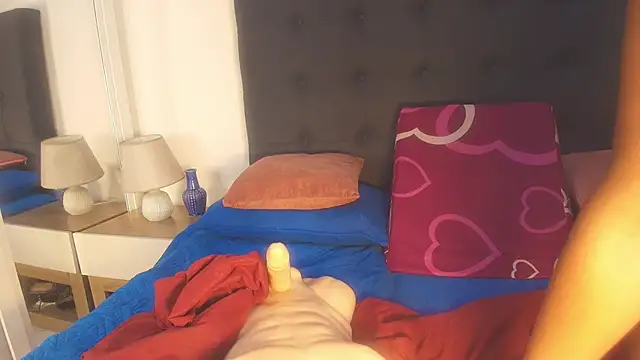 Evelonga 707 online show from February 2026 07:12:01 PM