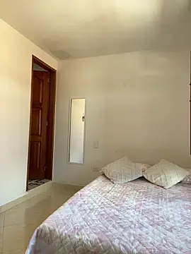 Im Amelia online show from March 2026 03:07:02 PM