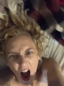 degiggxxx online show from September 2025 12:04:01 AM