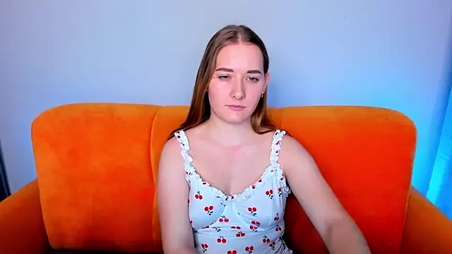 Snapshot of AlinaVice chatting on January 2025 07:35:01 AM AlinaVice online show from January 2025 07:35:01 AM