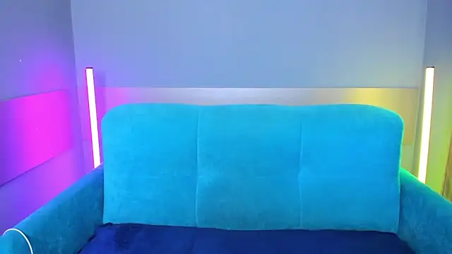 Snapshot of AlinaVice chatting on February 2025 01:10:01 AM AlinaVice online show from February 2025 01:10:01 AM