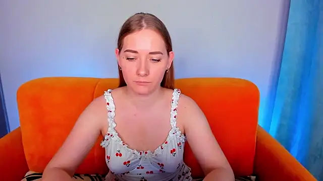 Snapshot of AlinaVice chatting on February 2025 07:55:01 AM AlinaVice online show from February 2025 07:55:01 AM