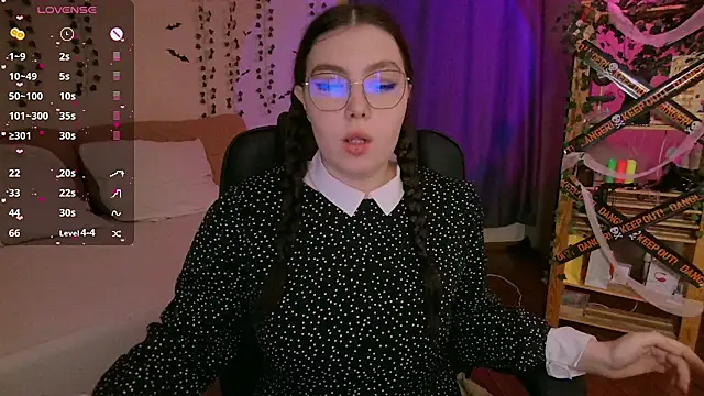 Snapshot of Arizonaa_Muse chatting on October 2025 01:52:02 AM Arizonaa Muse online show from October 2025 01:52:02 AM