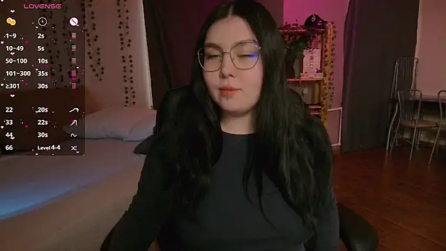 Snapshot of Arizonaa_Muse chatting on November 2025 03:53:02 AM Arizonaa Muse online show from November 2025 03:53:02 AM