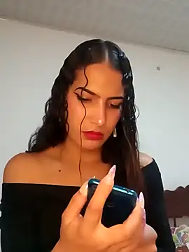 Lanna hott  online show from January 2025 01:51:01 PM