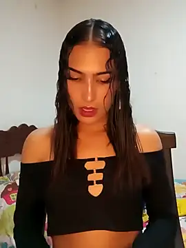 Lanna hott  online show from January 2025 01:32:02 PM